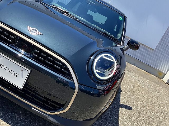 F66 MINI Cooper C 3Dr