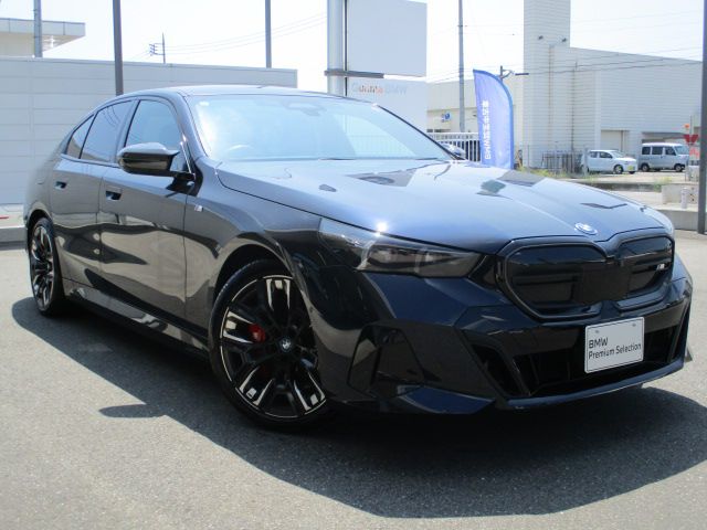 BMW i5 M60 xDrive Sedan RHD