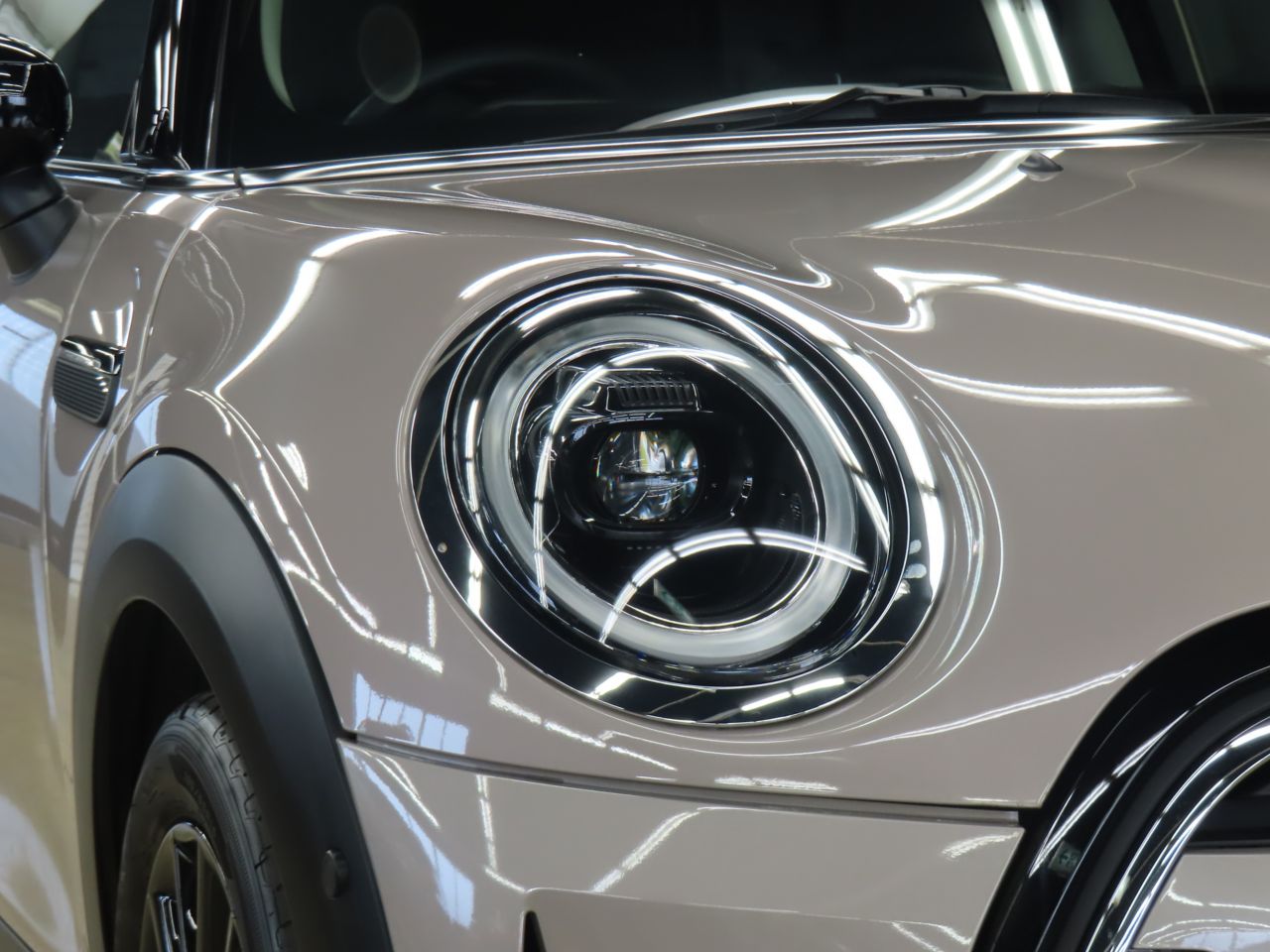 MINI Cooper F56 RHD