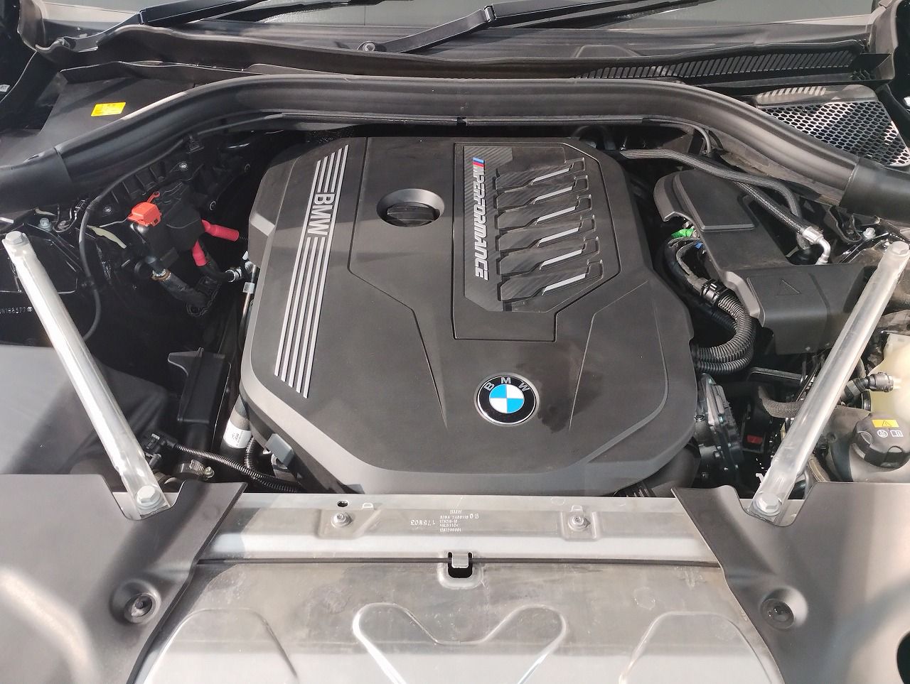 G01 X3 M40i RHD LCI ZA