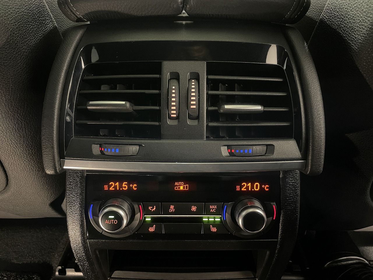 X6 XDRIVE 50I RHD