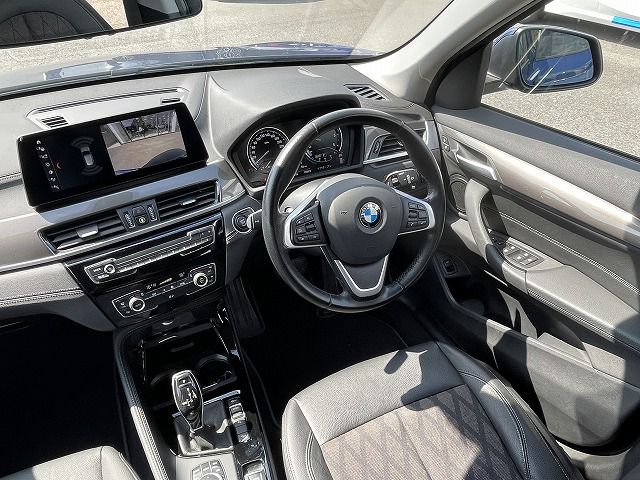 G29 z4 sDrive20i RHD