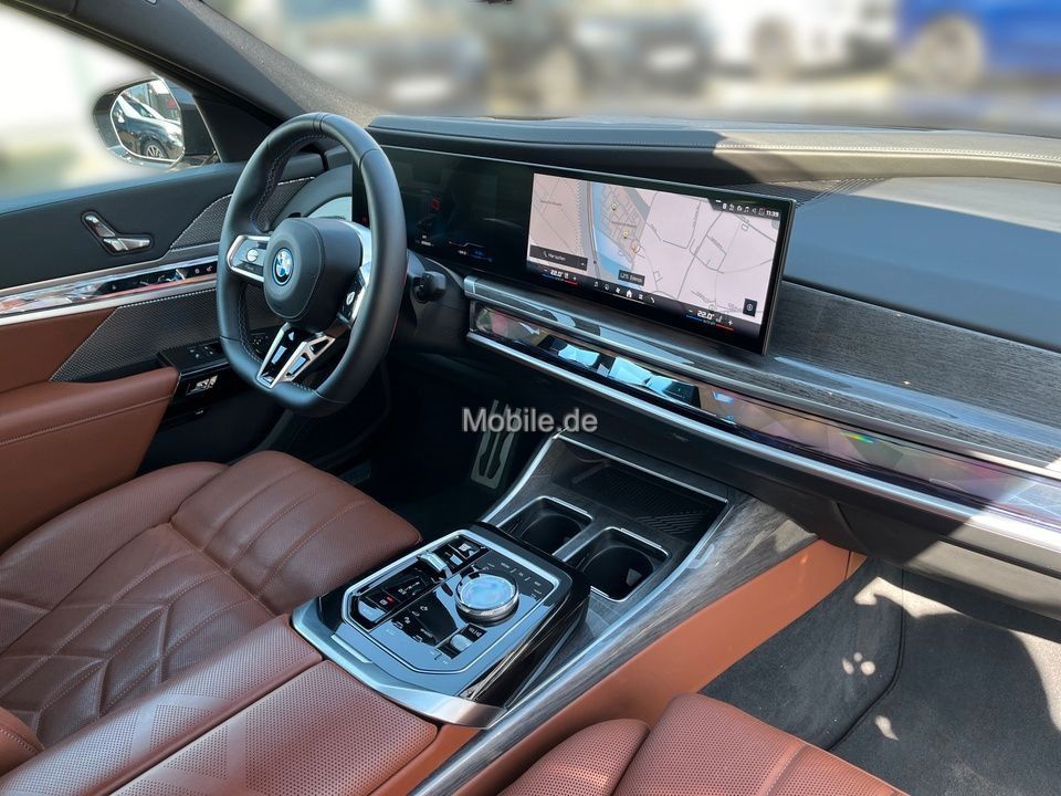 BMW 760