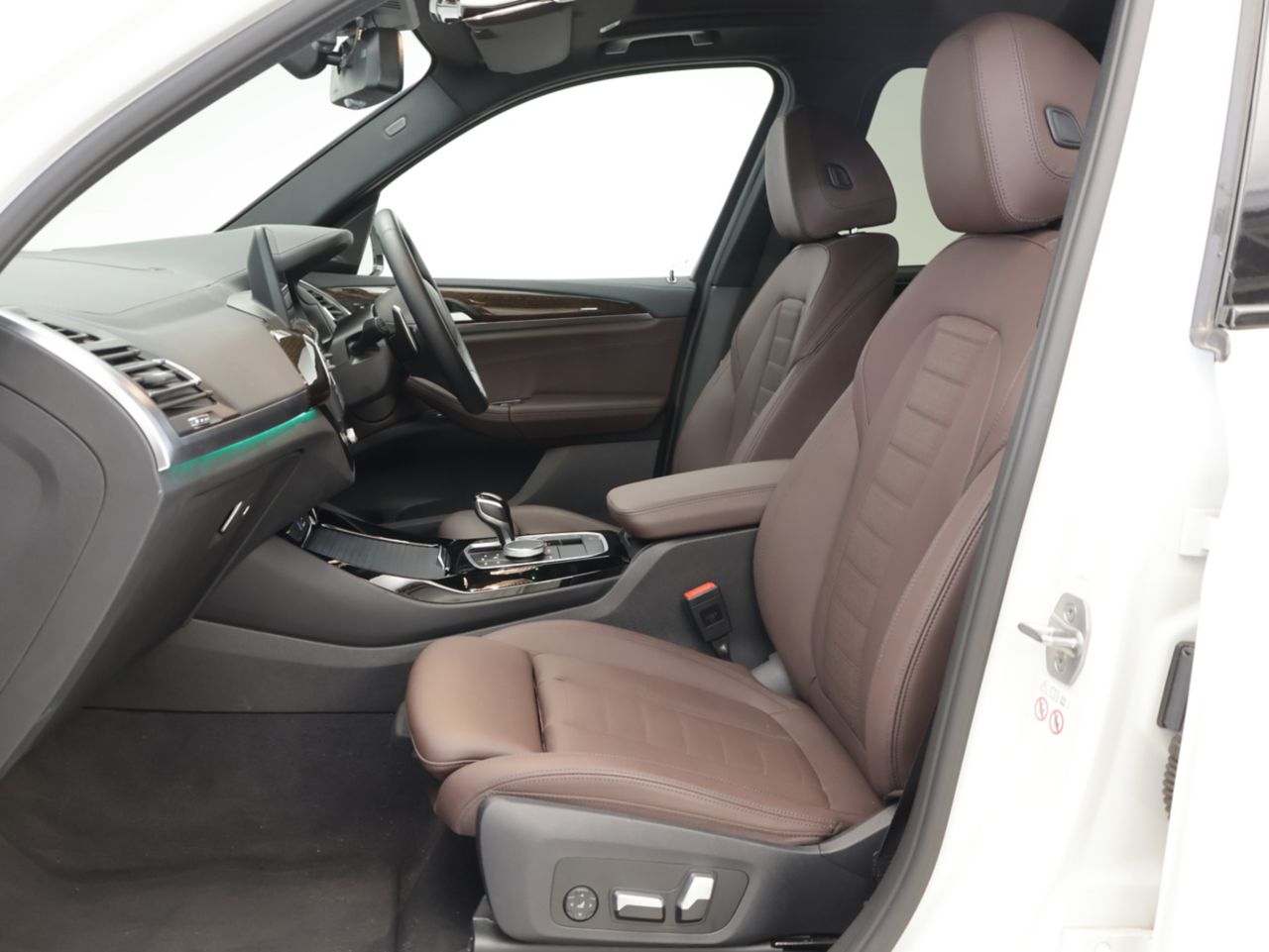G01 X3 M40d RHD LCI ZA