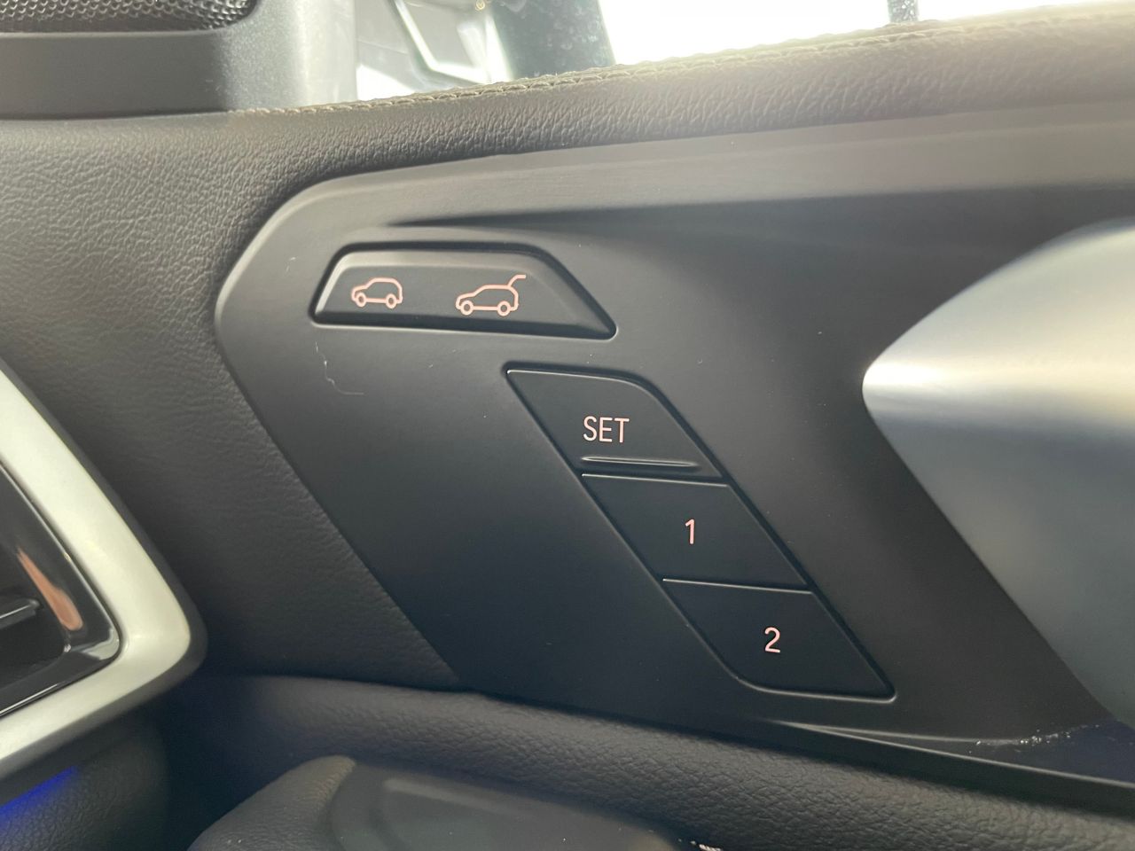 X* xDrive30d RHD