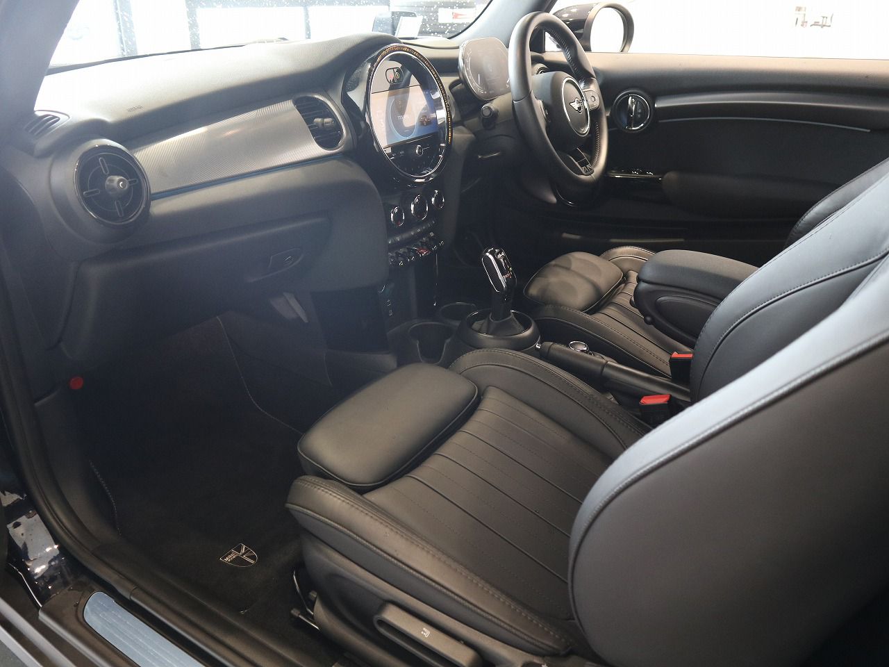 MINI Cooper S Convertible RHD