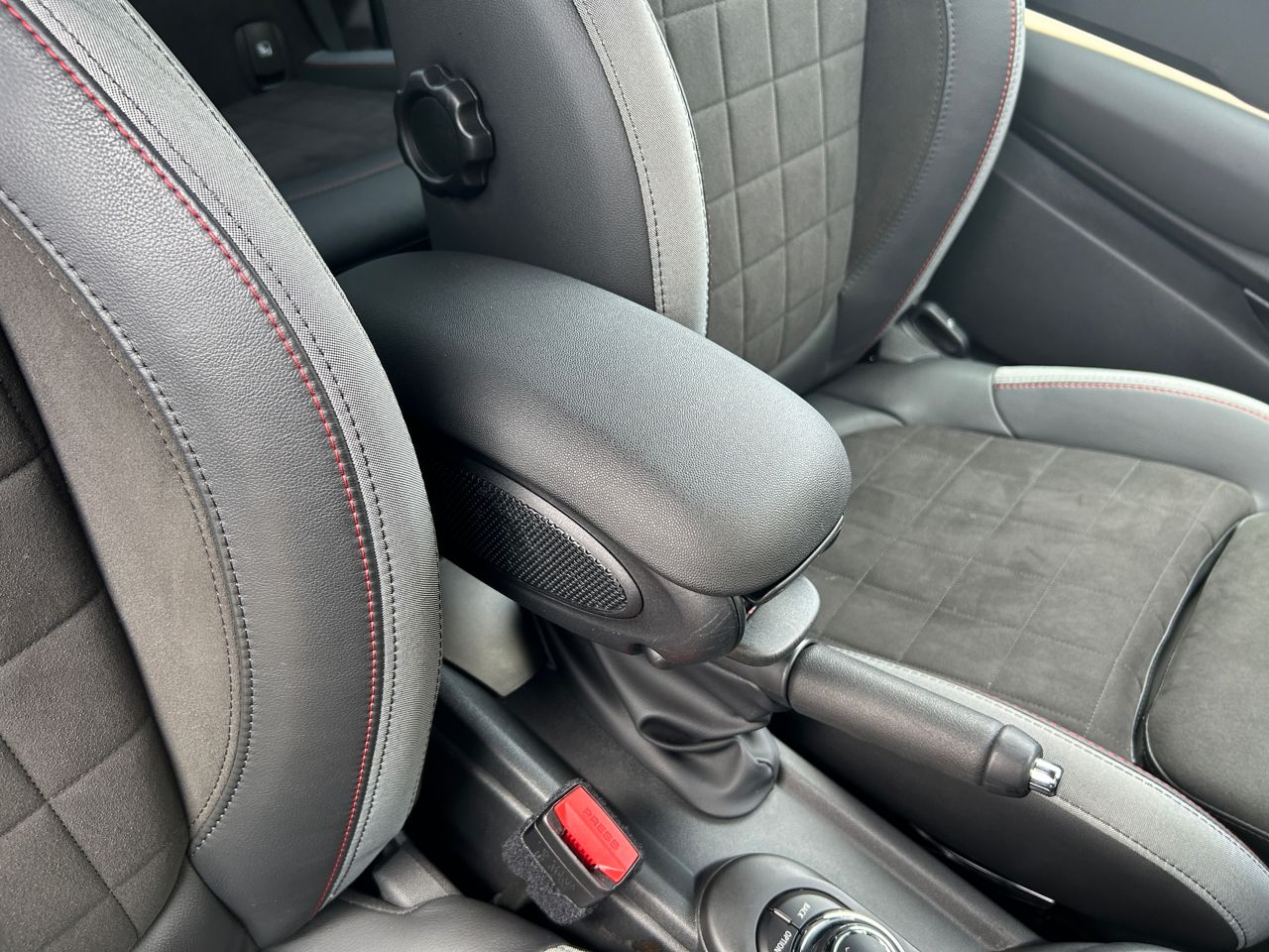 MINI JCW 3 Dr