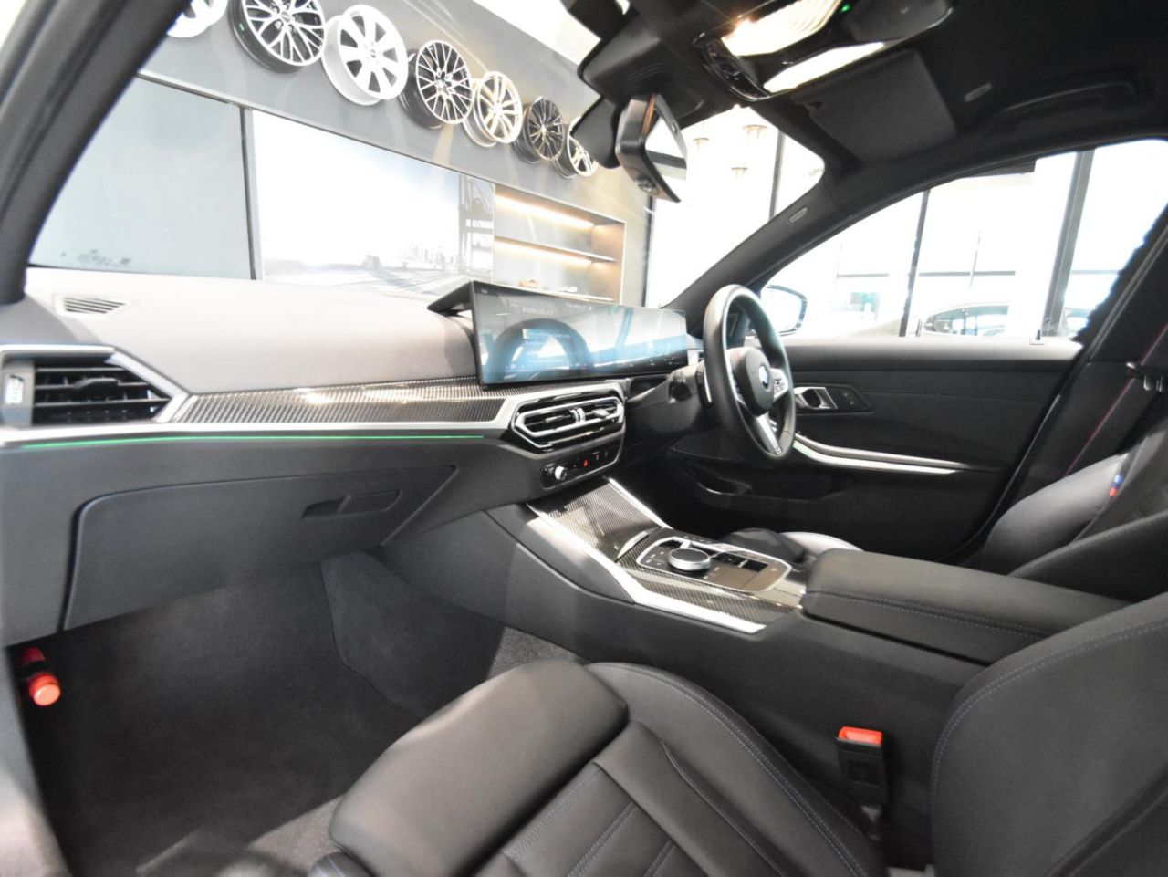 G21 M340i xDrive Touring LCI RHD