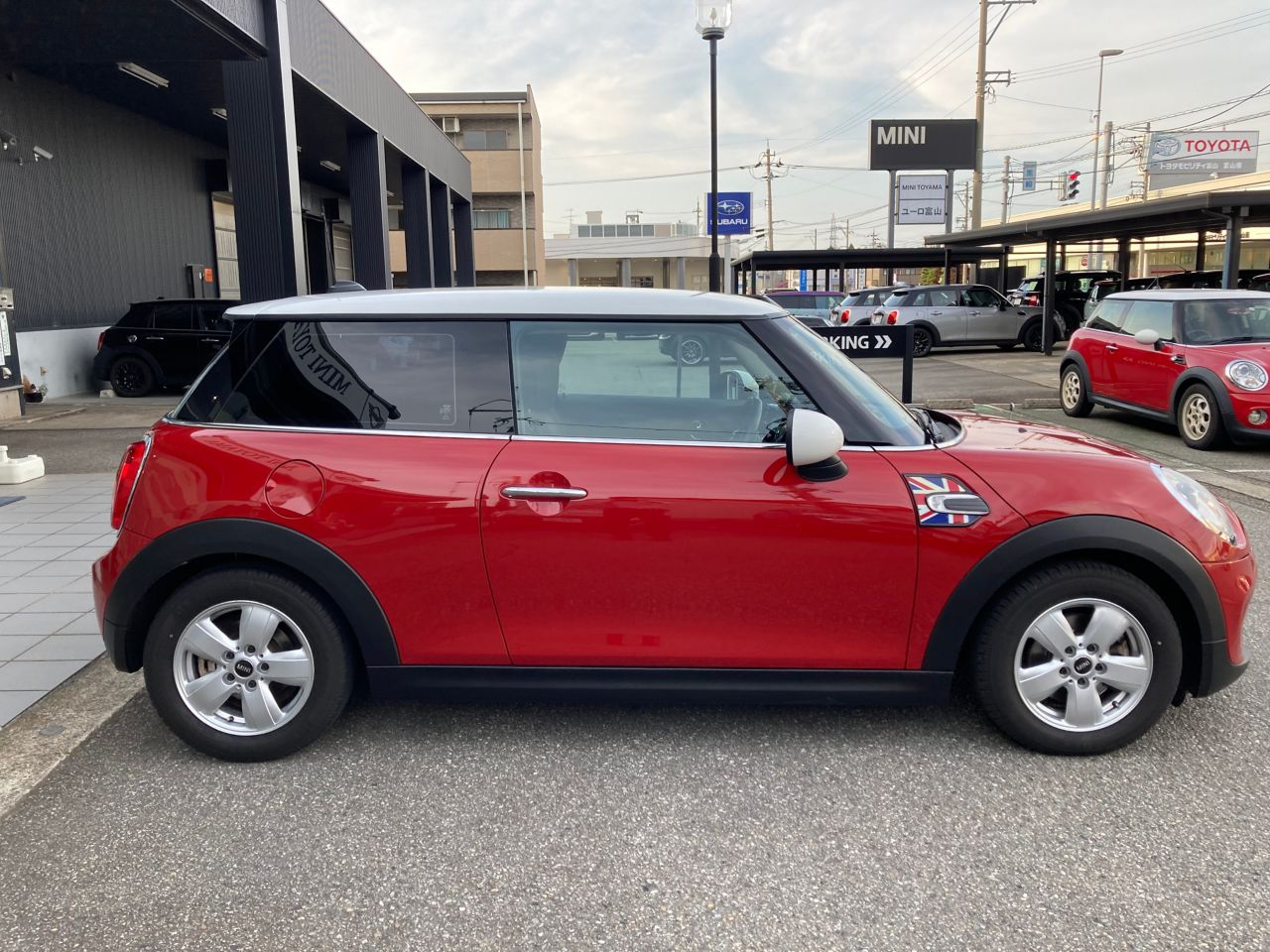 F56 MINI COOPER