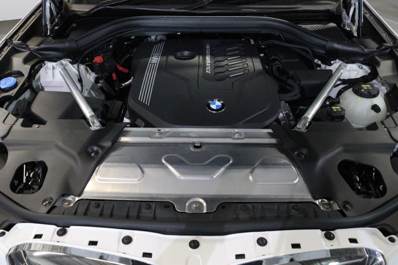 G01 X3 M40i RHD LCI ZA