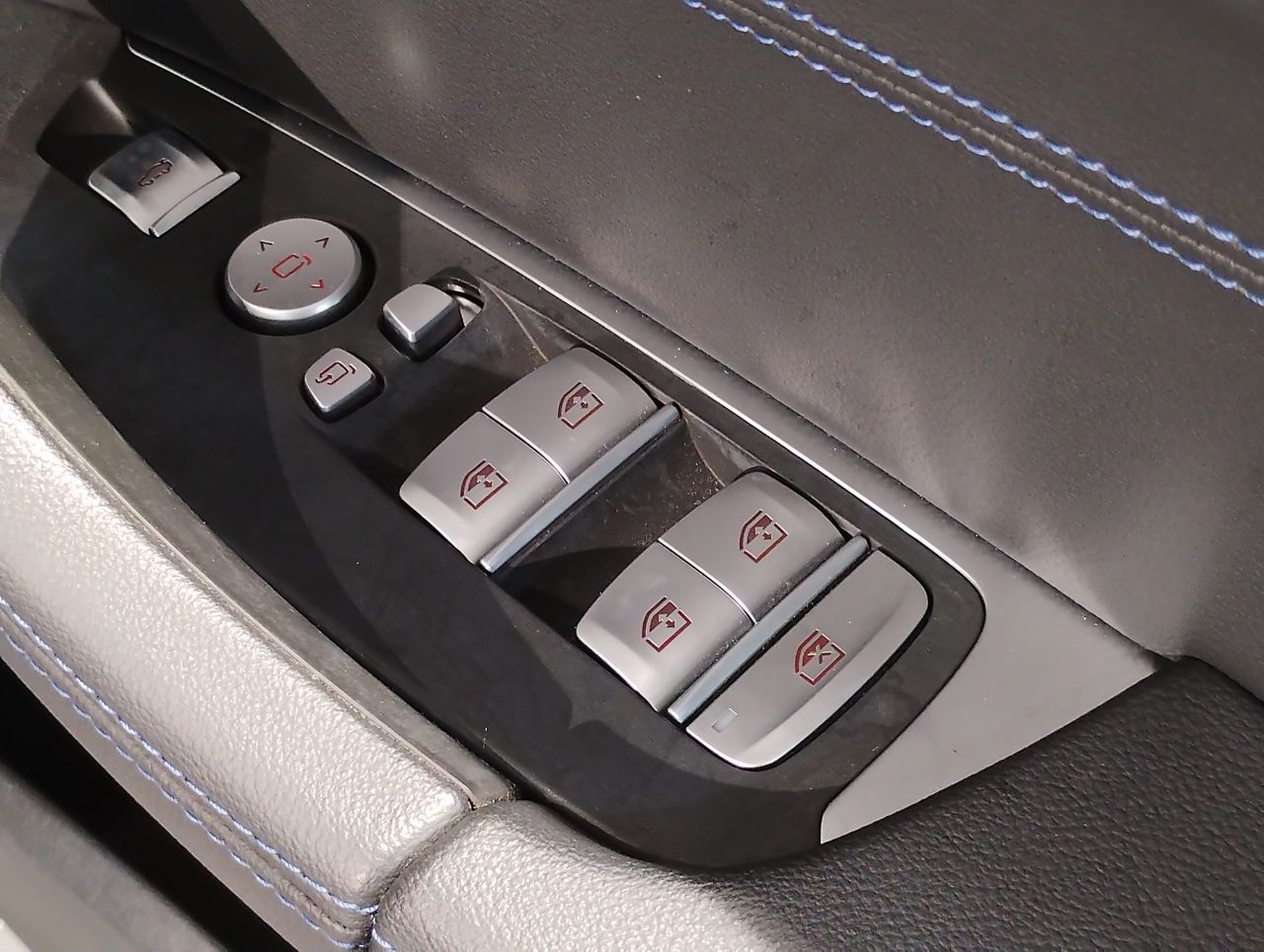 G01 X3 M40i RHD LCI ZA