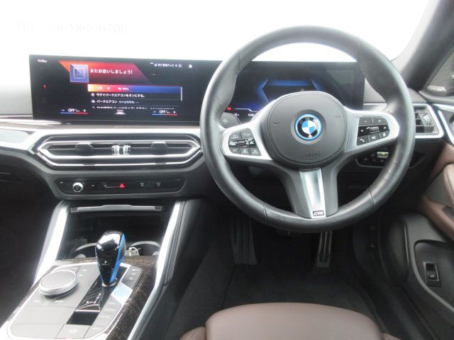 G26 i4 eDrive40 RHD