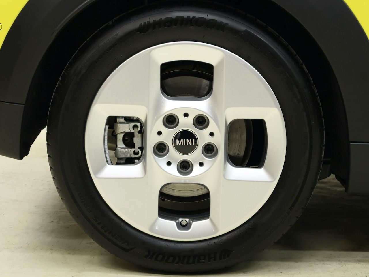 F66 MINI Cooper C 3Dr