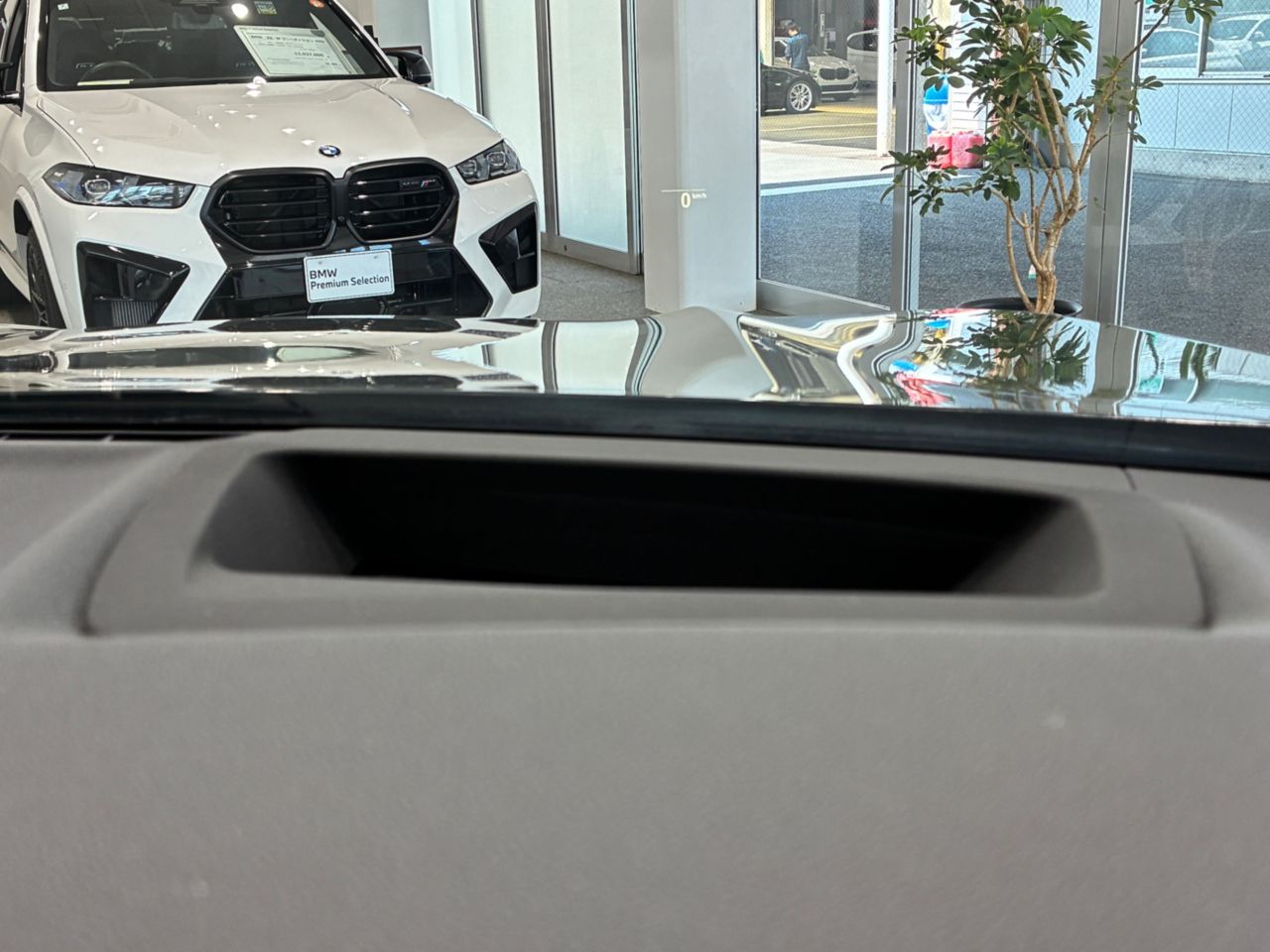X4 M40i RHD