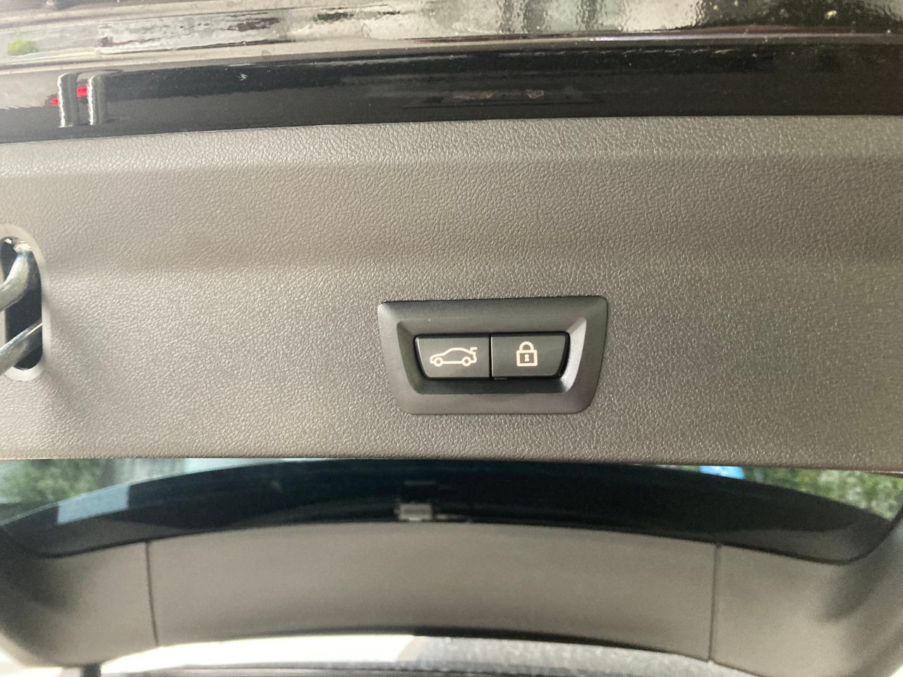 X3 20D