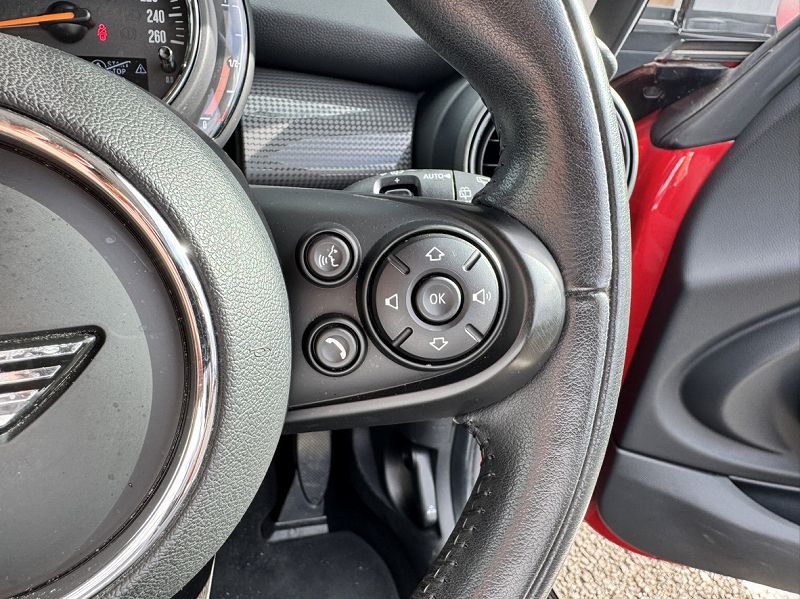 F56 COOPER D (AT)