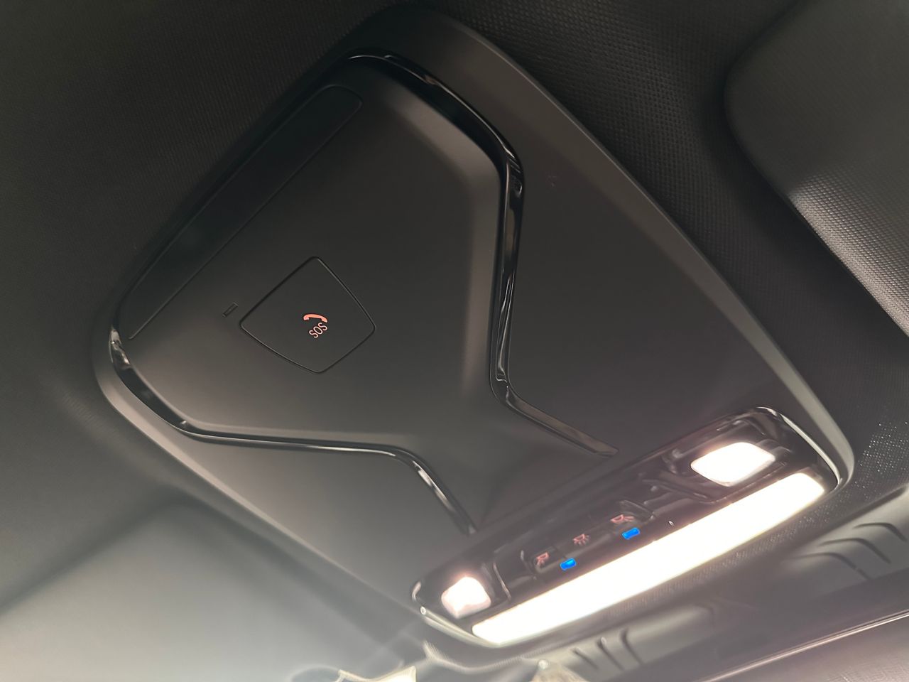 G26 i4 eDrive40 RHD
