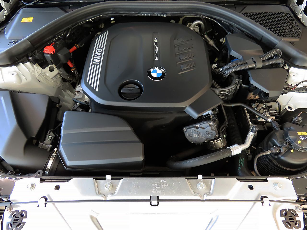 G20 320d xDrive RHD Saloon