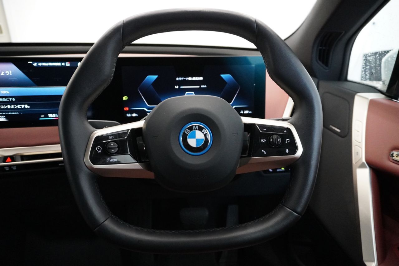 i20 iX xDrive40