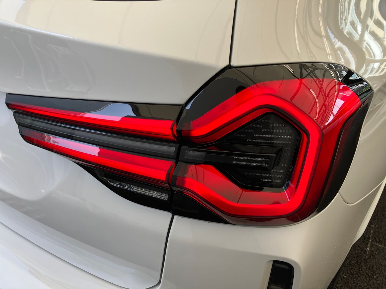 G08 iX3 BEV RHD