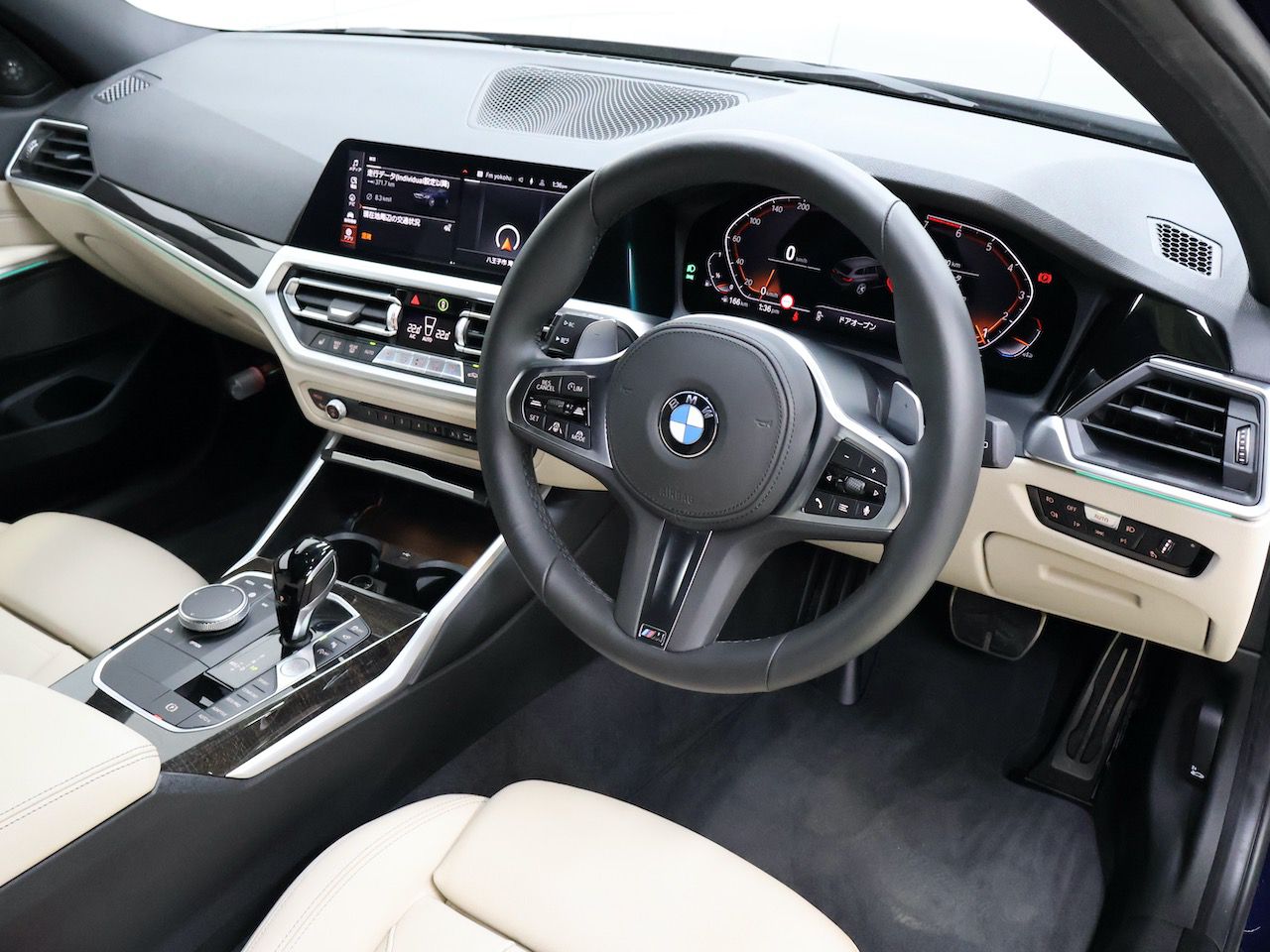 G21 330i Touring RHD