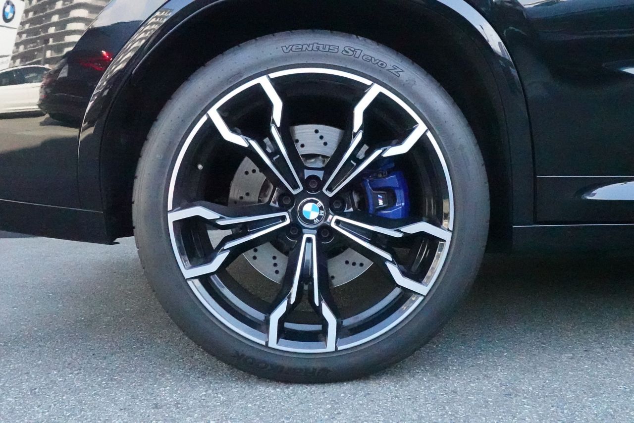 X4 M RHD