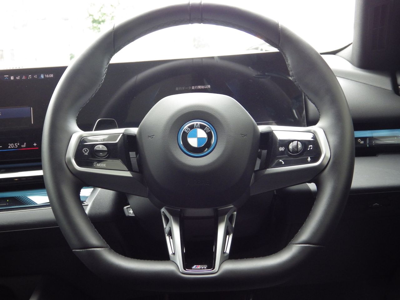 BMW i5 eDrive40 Sedan RHD