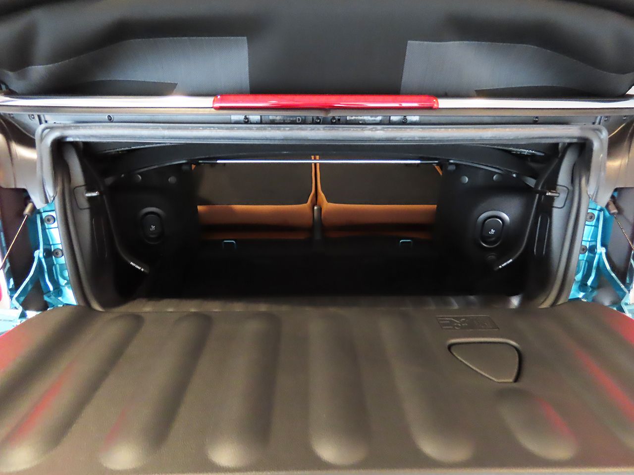 F57 MINI John Cooper Works Convertible LCI