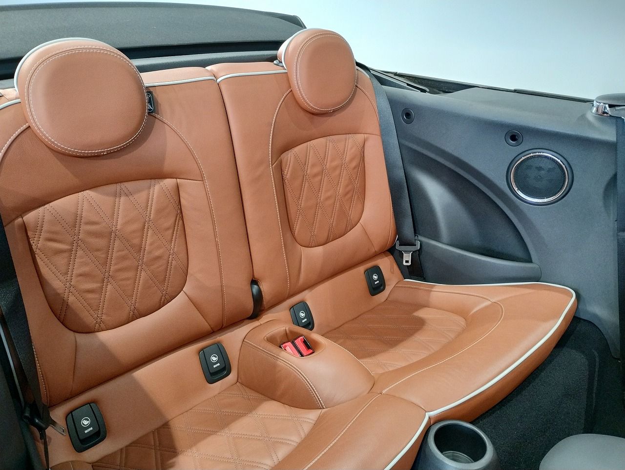 F57 MINI Cooper S Convertible LCI