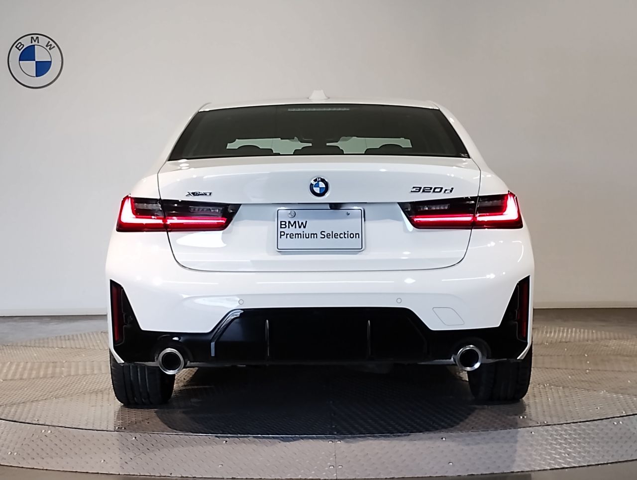 320d xDrive Berline RHD