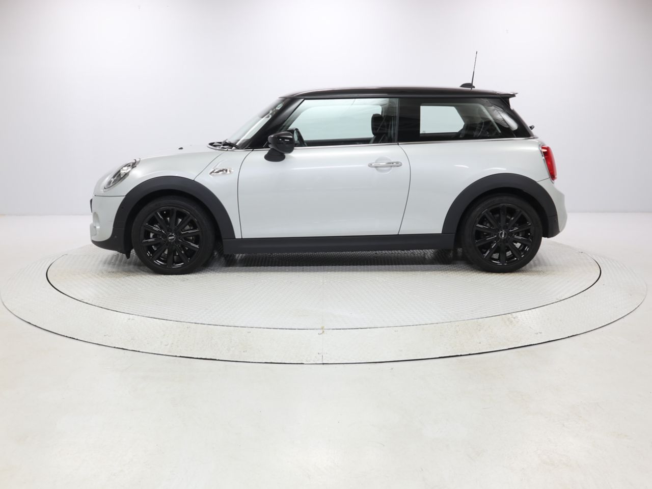 F56 MINI Cooper S 3-Door Hatch LCI