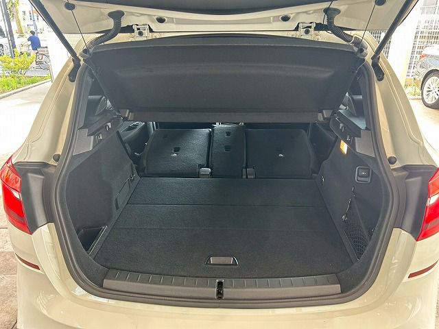 218D ACTIVE TOURER RHD