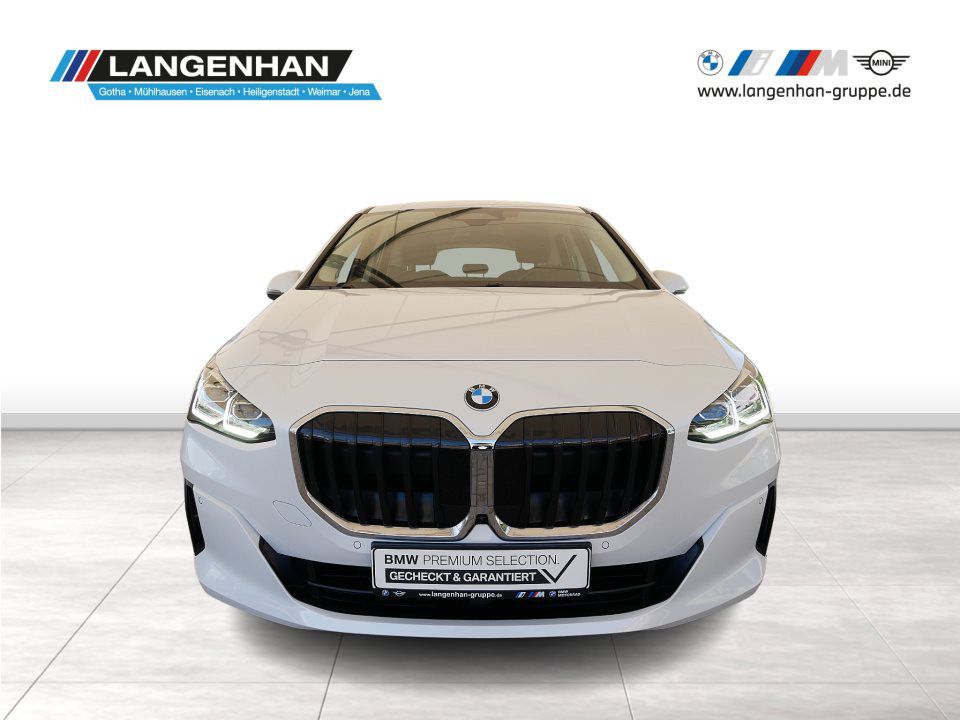 BMW 218