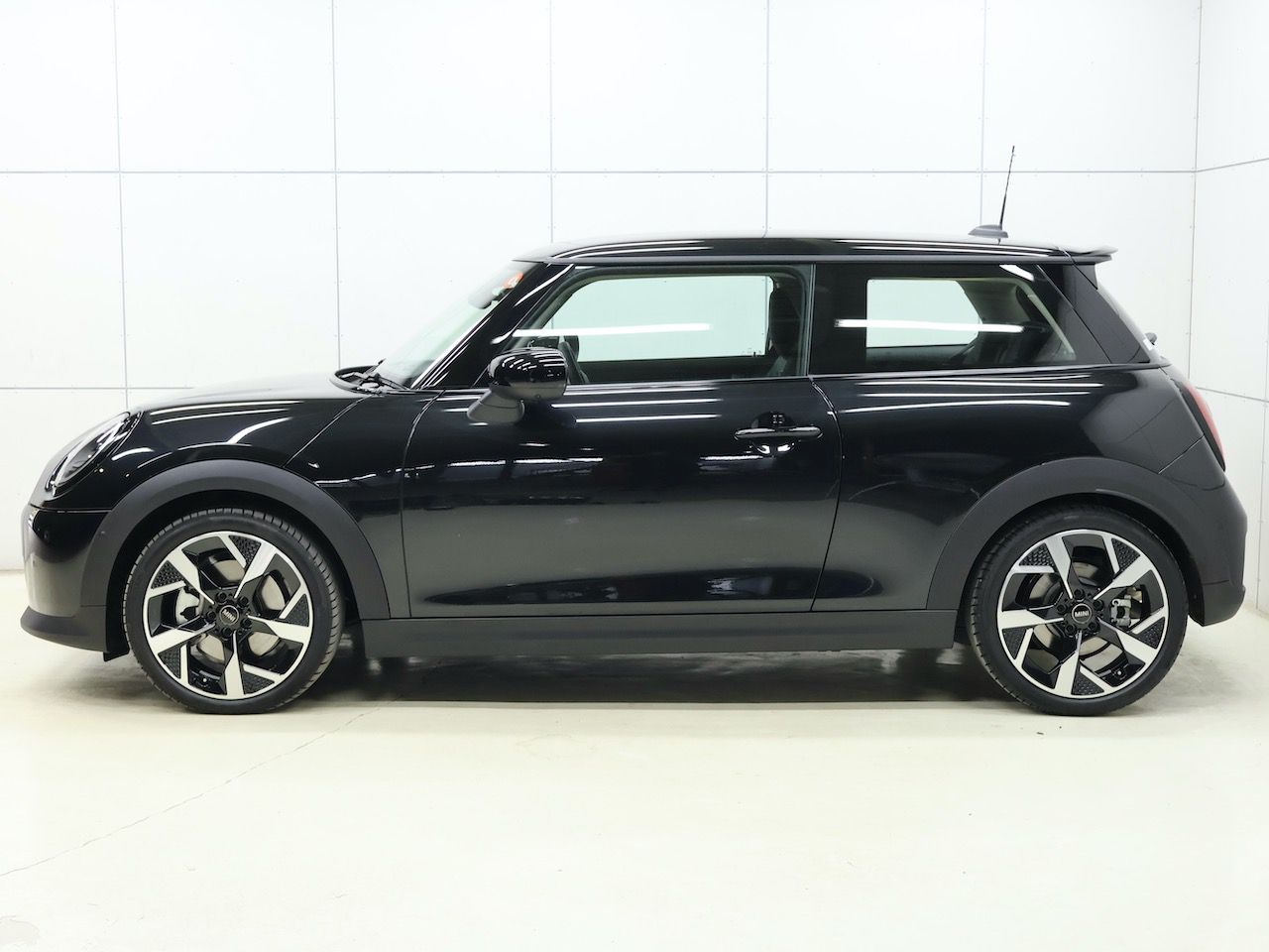 F66 MINI Cooper S 3Dr