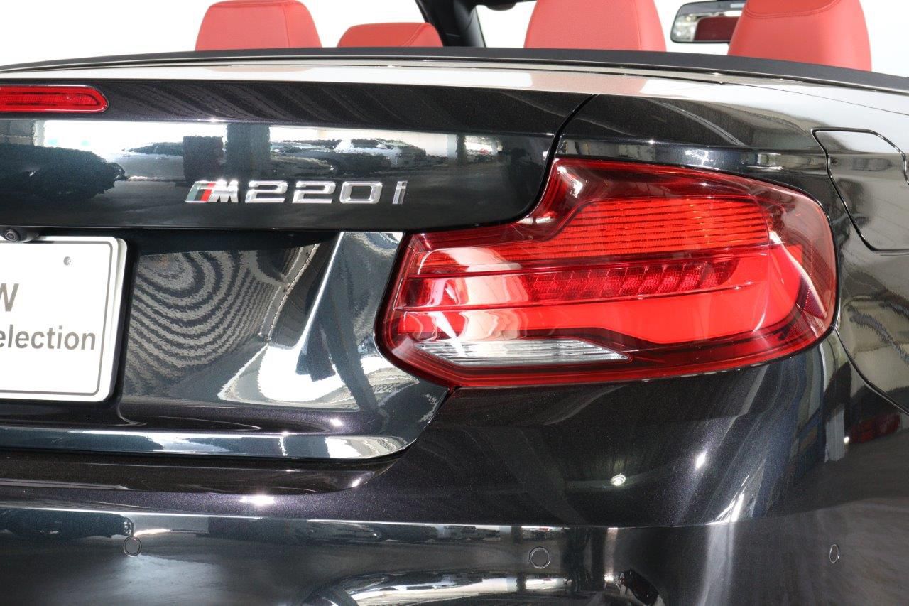 220I CABRIOLET RHD