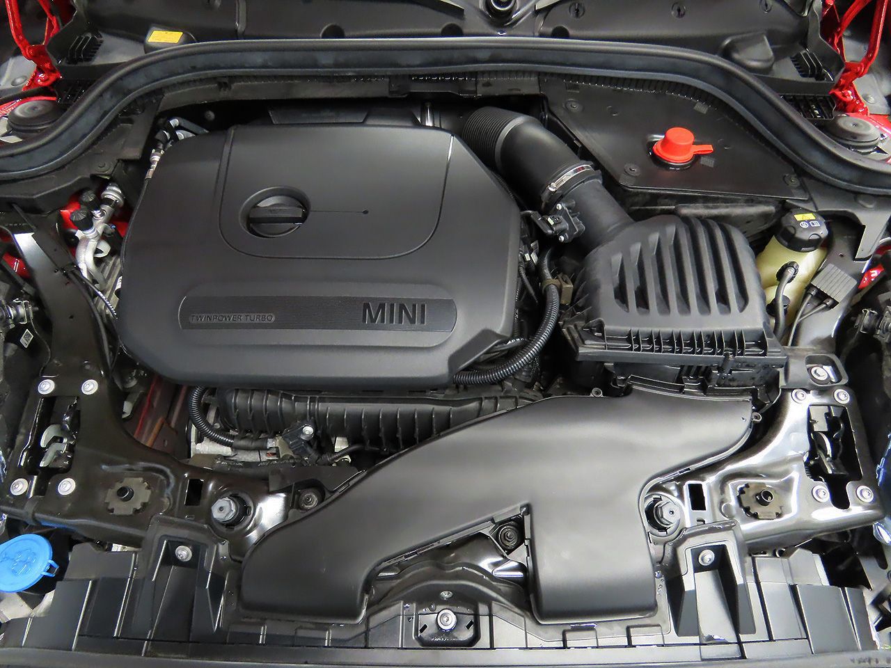 F55 MINI Cooper 5-Door Hatch LCI