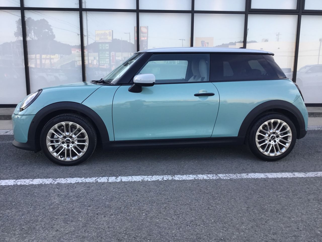 F66 MINI Cooper C 3Dr