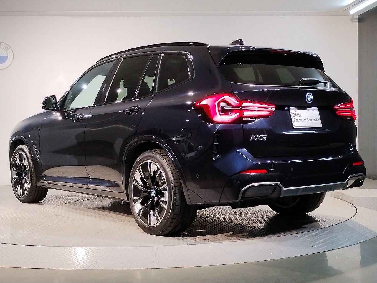 G08 iX3 BEV RHD