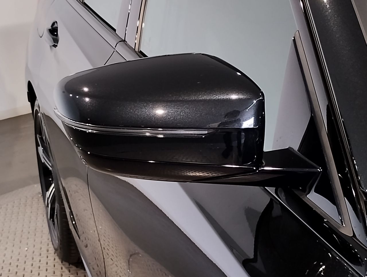 320d xDrive Berline RHD