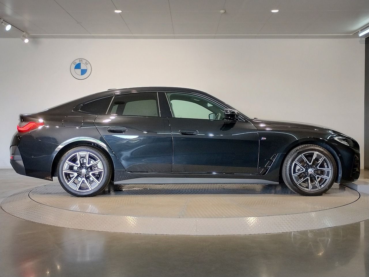420i Gran Coupé RHD