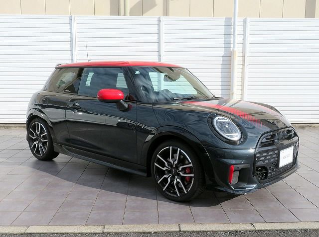 F66 MINI John Cooper Works