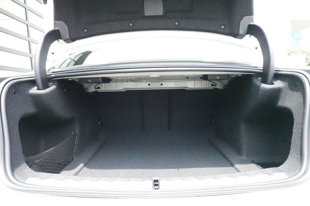 G20 320i Saloon LCI RHD MX