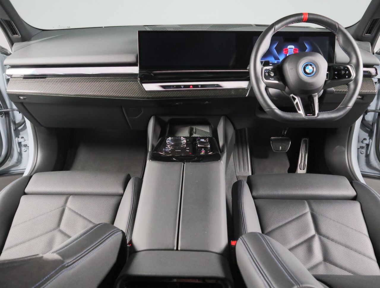 BMW i5 M60 xDrive Sedan RHD