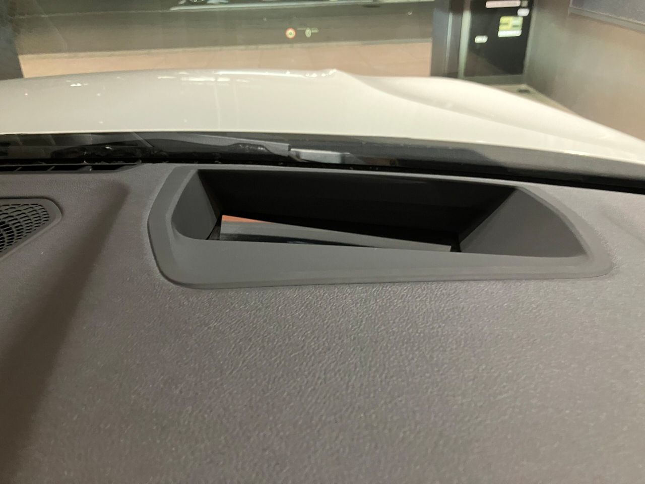 G20 320d xDrive RHD Saloon