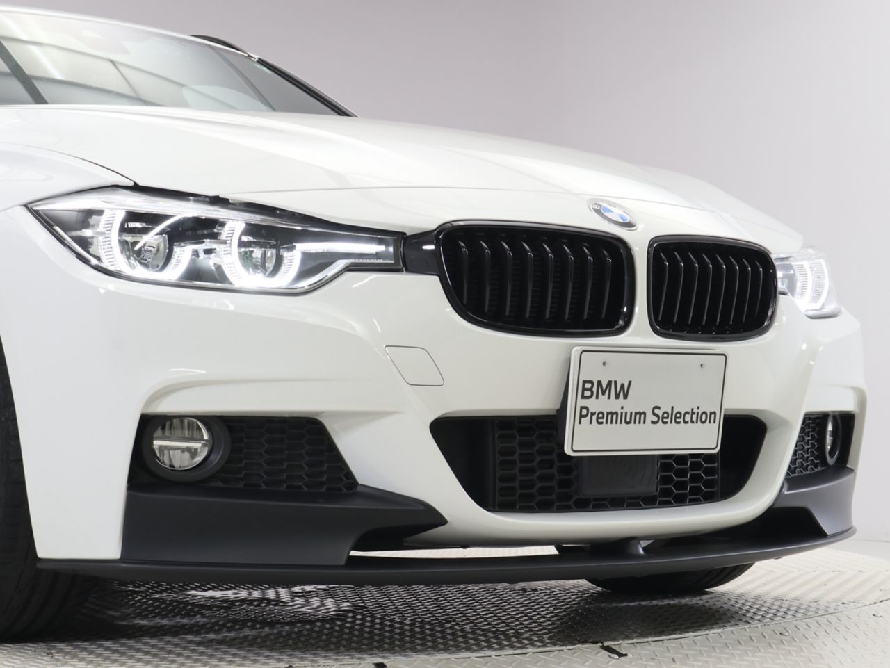 320D TOURING RHD