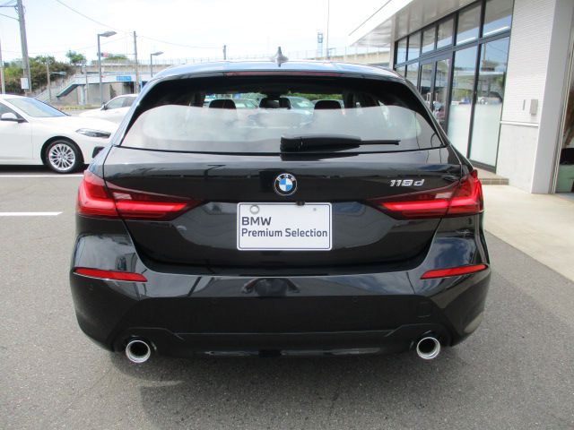 F40 118d Sports Hatch 5-door B47 2.0d