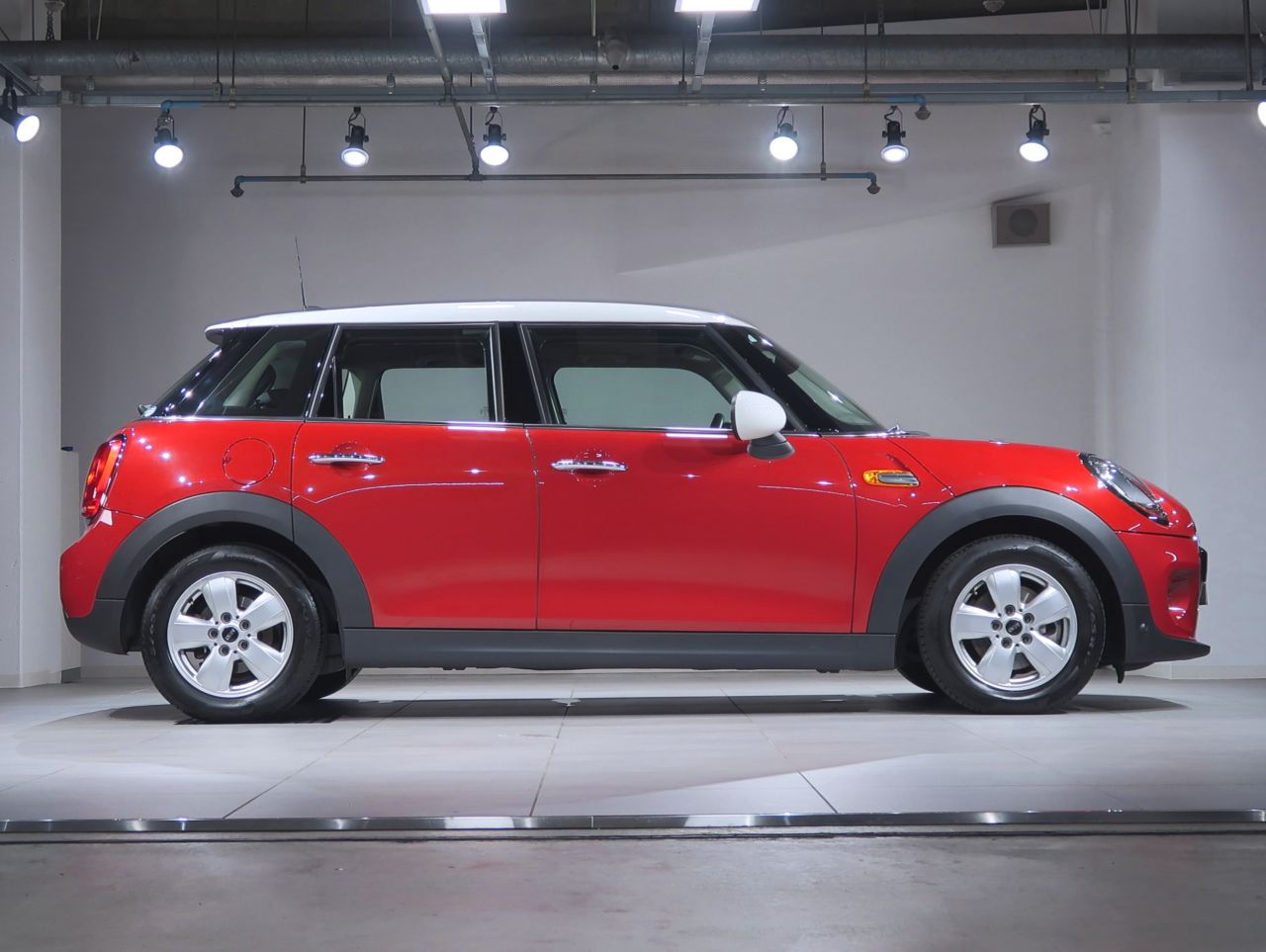 F55 COOPER