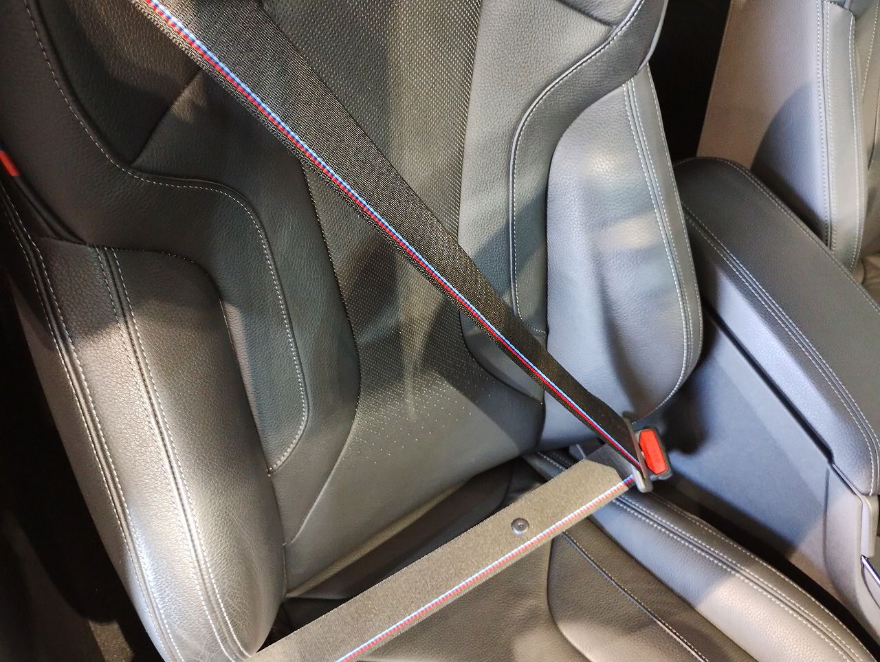 F4* **35i xDrive **** ***** B48 2.0i
