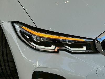 G20 330e Saloon RHD MX