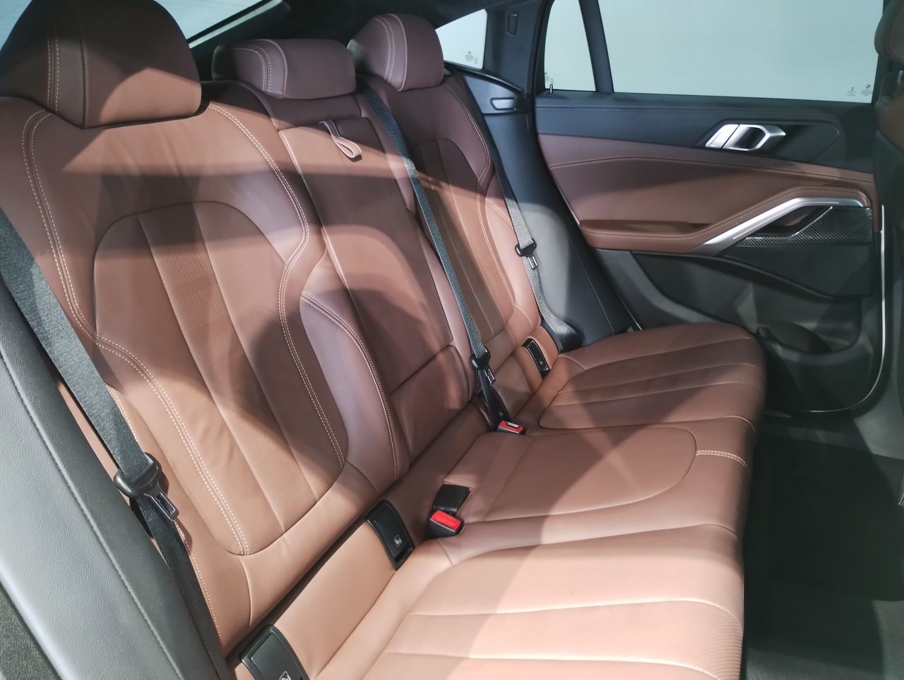 X* M50i RHD